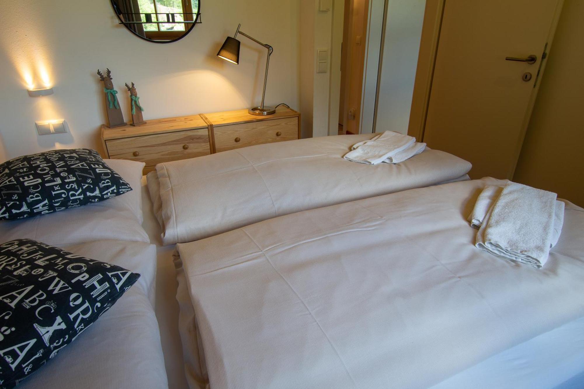Tauerndorf Enzingerboden Ski in&out - Steinbock Lodges Exterior foto