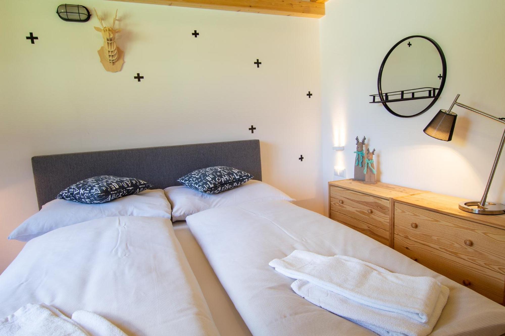 Tauerndorf Enzingerboden Ski in&out - Steinbock Lodges Exterior foto