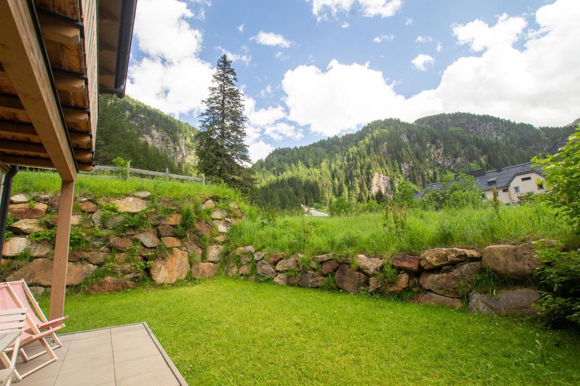 Tauerndorf Enzingerboden Ski in&out - Steinbock Lodges Zimmer foto