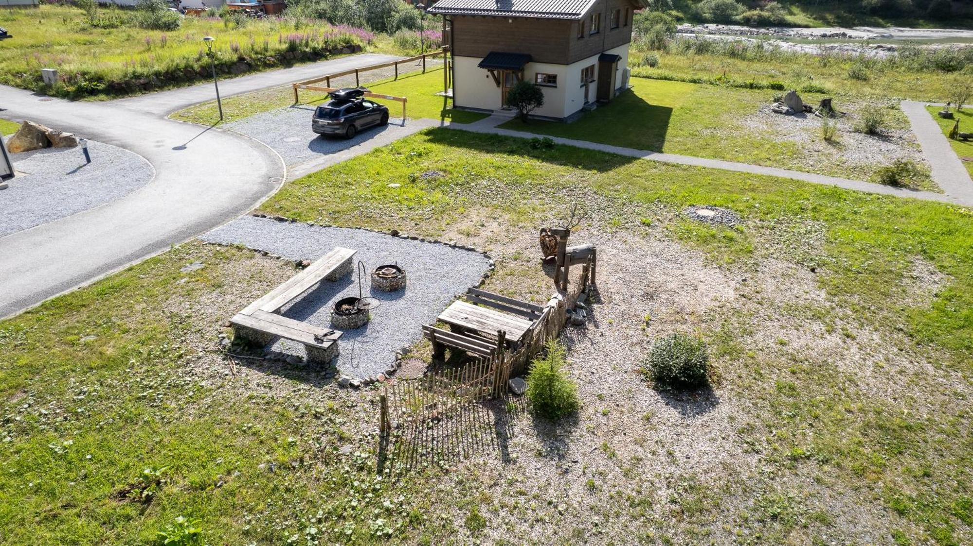 Tauerndorf Enzingerboden Ski in&out - Steinbock Lodges Exterior foto